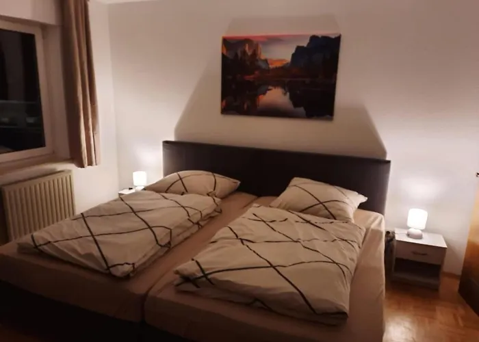 Fuldaer Residenz Barrierefreies Haus 度假居 *